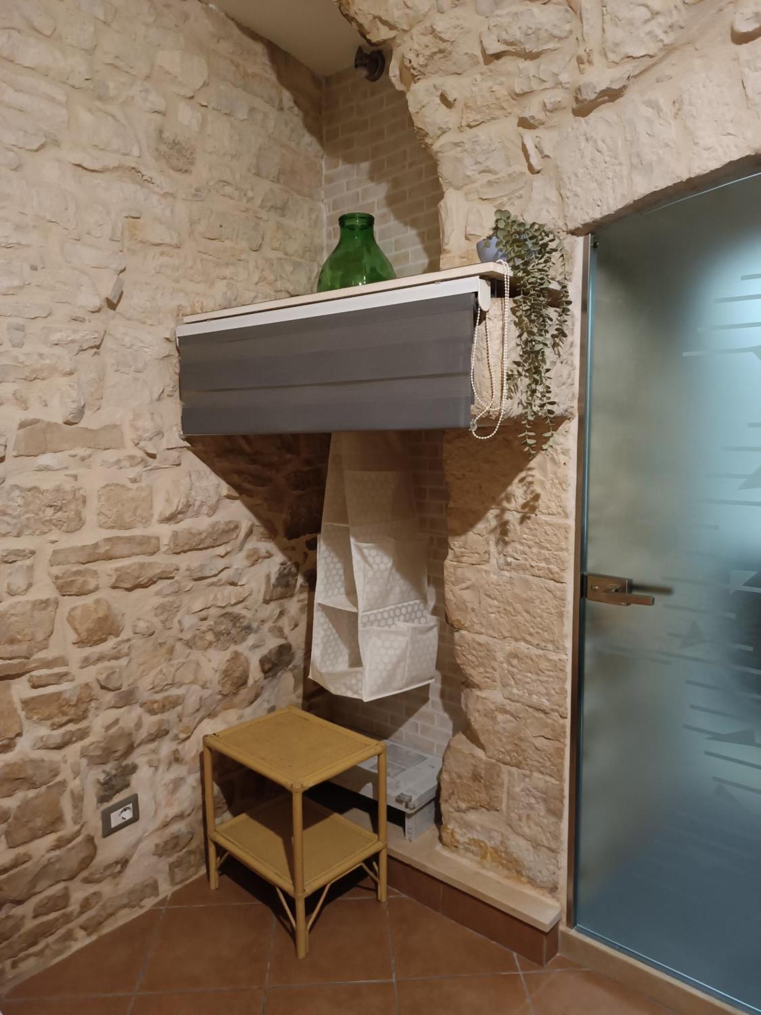 Unique white stone Studio Giovinazzo Extérieur photo